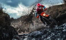 开云app-萨拉赫战埃弗顿全场数据：1次助攻，传球成功率78.6%